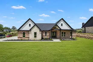 328 Slimp Bluff Ave, Azle, TX 76020 - Photo 1
