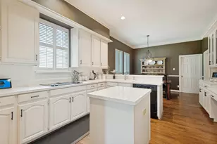 1608 Crockett Cir, Irving, TX 75038 - Photo 8