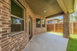 241 Gardenia Dr, Azle, TX 76020 - Photo 36