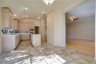 2724 Lakehollow Ln, Flower Mound, TX 75028 - Photo 14