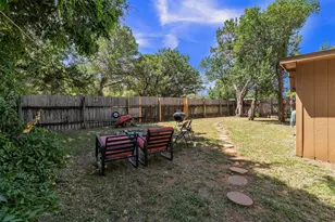 190 Crowfoot Ln, Whitney, TX 76692 - Photo 6