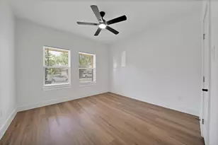 1021 E Richmond Ave, Fort Worth, TX 76104 - Photo 20