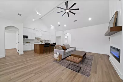 1021 E Richmond Avenue, Fort Worth, TX 76104 - Photo 14