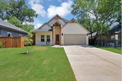 1021 E Richmond Avenue, Fort Worth, TX 76104 - Photo 1
