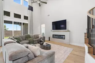 1824 Valencia Dr, Little Elm, TX 75068 - Photo 6