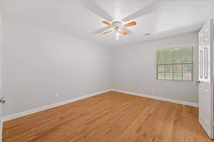 5429 Enderly Pl, Dallas, TX 75227 - Photo 16