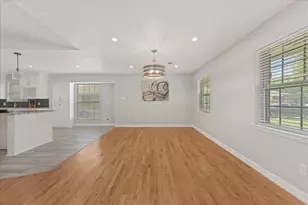 5429 Enderly Pl, Dallas, TX 75227 - Photo 10