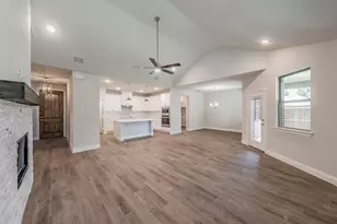 241 Gardenia Dr, Azle, TX 76020 - Photo 4