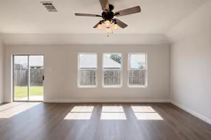 4709 Dogwood Dr, Denton, TX 76208 - Photo 10