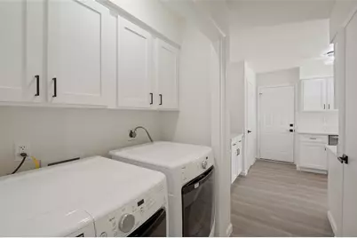 2100 Mistymeadow Court, Carrollton, TX 75006 - Photo 22