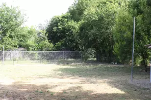 2817 Cleveland Ave, Waco, TX 76711 - Photo 20