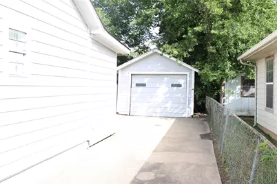2817 Cleveland Avenue, Waco, TX 76711 - Photo 2