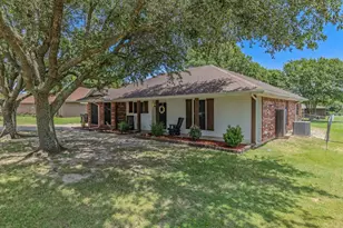 121 Curtis Ln, Quinlan, TX 75474 - Photo 4