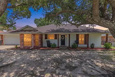 121 Curtis Lane, Quinlan, TX 75474 - Photo 2