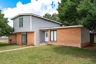 1602 N Bowie Dr, Abilene, TX 79603 - Photo 2