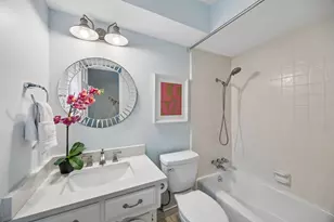7010 Claybrook Dr, Dallas, TX 75231 - Photo 22