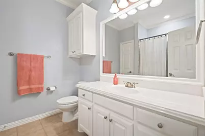 8221 Thornhill Drive, North Richland Hills, TX 76182 - Photo 32