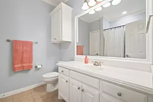 8221 Thornhill Dr, North Richland Hills, TX 76182 - Photo 32
