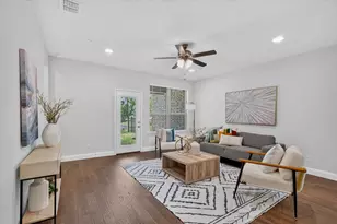 2873 Creekway Dr, Carrollton, TX 75010 - Photo 4