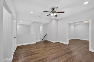2873 Creekway Dr, Carrollton, TX 75010 - Photo 26