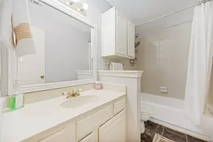 2800 Keller Springs Rd, Carrollton, TX 75006 - Photo 14