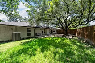 3115 Walnut Hill Ln, Dallas, TX 75229 - Photo 34