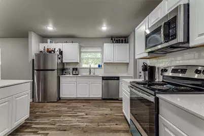 2805 Springdale Road, Fort Worth, TX 76111 - Photo 12