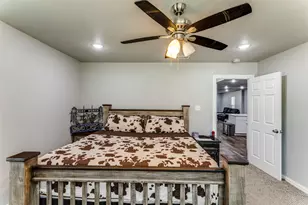 2805 Springdale Rd, Fort Worth, TX 76111 - Photo 16
