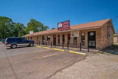 701 Pine #E, Edgewood, TX 75117 - Photo 6