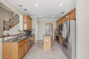 328 Tioga St, Burleson, TX 76028 - Photo 30