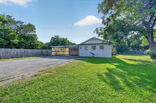 620 W Main St, Crowley, TX 76036 - Photo 32
