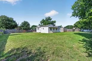 620 W Main St, Crowley, TX 76036 - Photo 24