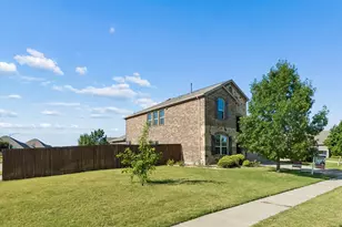 424 Eureka Ct, Burleson, TX 76028 - Photo 24