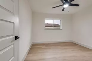 8517 Van Pelt Dr, Dallas, TX 75228 - Photo 20