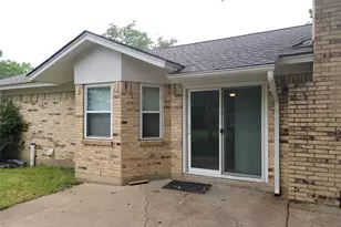 1000 Springdale Rd, Bedford, TX 76021 - Photo 30