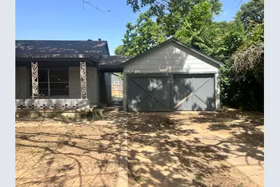 1107 Wayne Street, Fort Worth, TX 76117 - Photo 2