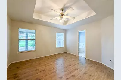 2752 Scarborough Drive, Grand Prairie, TX 75052 - Photo 12
