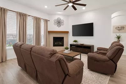 14817 Gilley Lane, Fort Worth, TX 76052 - Photo 4