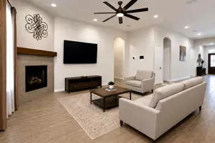 14817 Gilley Ln, Fort Worth, TX 76052 - Photo 4