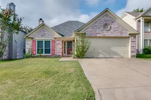 820 Wyndham Pl, Arlington, TX 76017 - Photo 1