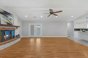 5429 Enderly Pl, Dallas, TX 75227 - Photo 4