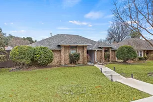 4421 Sterling Ln, Plano, TX 75093 - Photo 2