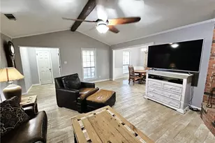 804 Crestline Dr, Mexia, TX 76667 - Photo 4