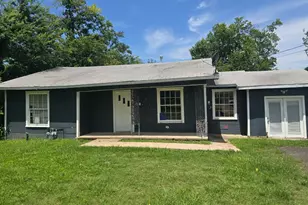 1021 Mulberry St, Sulphur Springs, TX 75482 - Photo 2