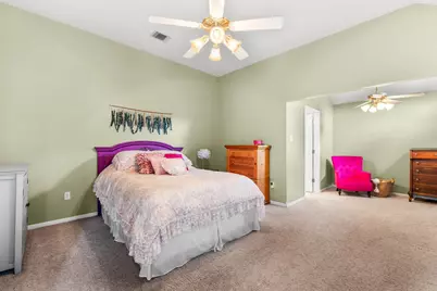 628 Willow Creek Drive, Hewitt, TX 76643 - Photo 6