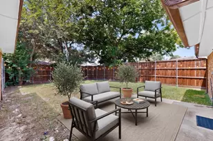 2802 Green Oaks Dr, Garland, TX 75040 - Photo 32