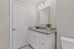 2802 Green Oaks Dr, Garland, TX 75040 - Photo 20