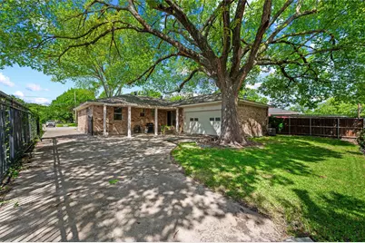 2536 Saint Francis Avenue, Dallas, TX 75228 - Photo 2