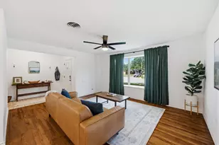 2536 St Francis Ave, Dallas, TX 75228 - Photo 8