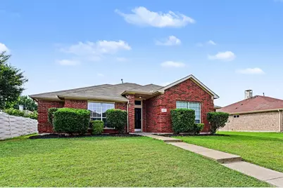 2521 Ash Creek, Mesquite, TX 75181 - Photo 2